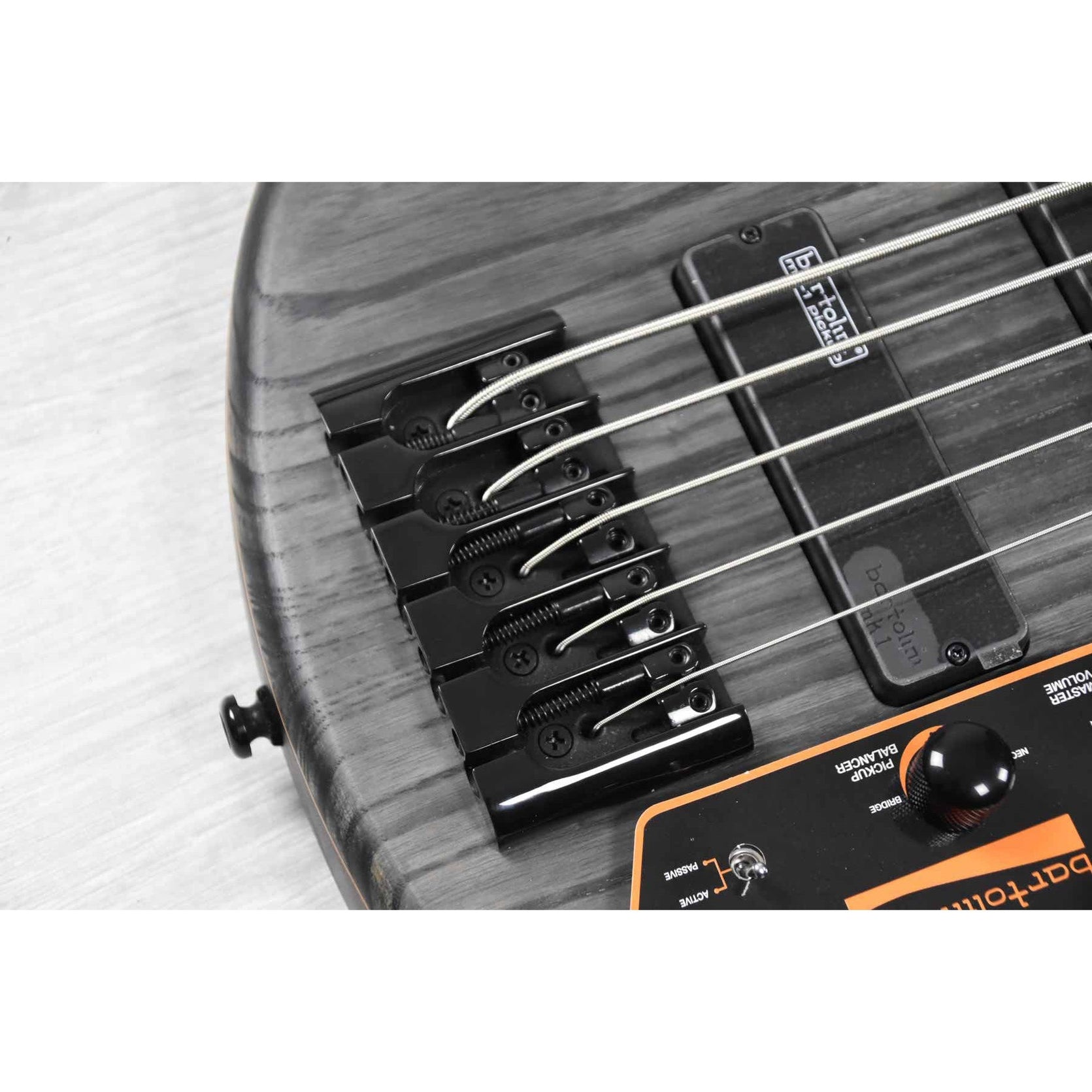 Đàn Guitar Bass 5-dây Cort B5 Element-Mai Nguyên Music