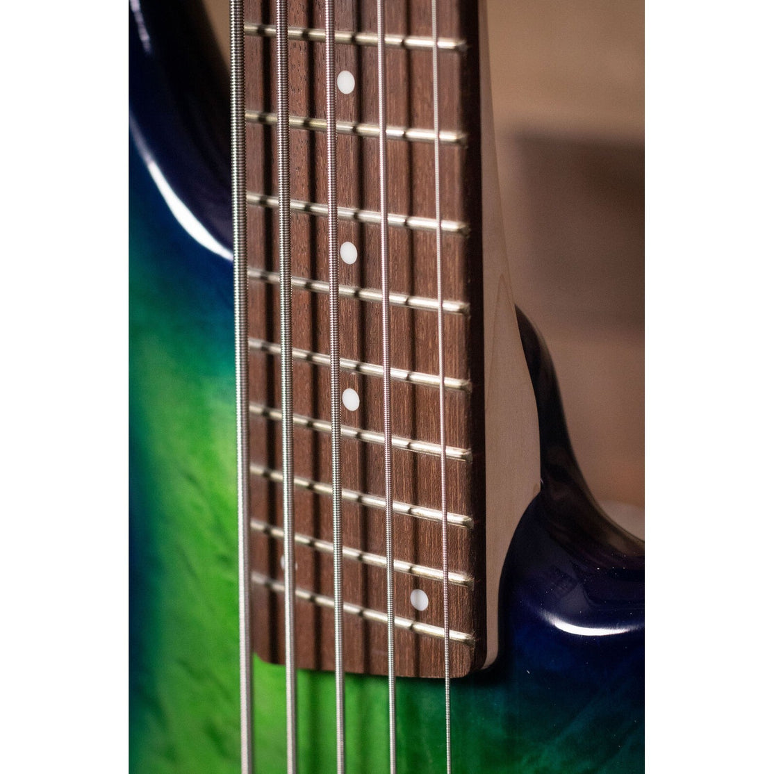 Đàn Guitar Bass 5-dây Ibanez SR Standard SR405EQM-Mai Nguyên Music