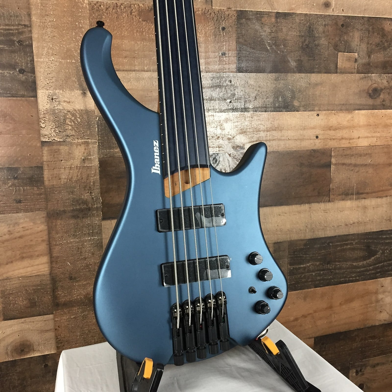 Đàn Guitar Bass 5-dây Ibanez Workshop EHB1005F w/Bag, Arctic Ocean Matte-Mai Nguyên Music