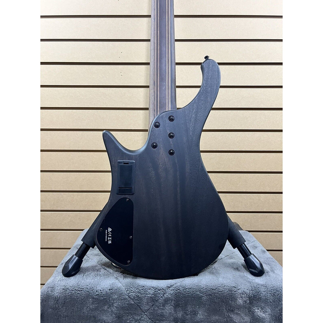 Đàn Guitar Bass 5-dây Ibanez Workshop EHB1505MS w/Bag-Mai Nguyên Music