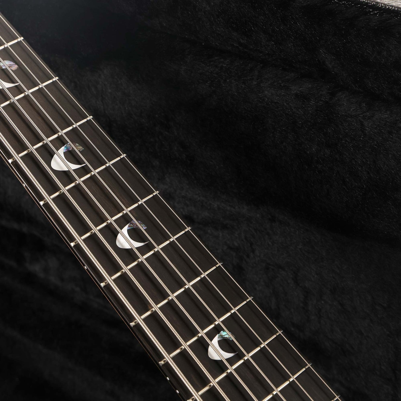 Đàn Guitar Bass 6-dây Yamaha TRBJP2 John Patitucci Signature-Mai Nguyên Music