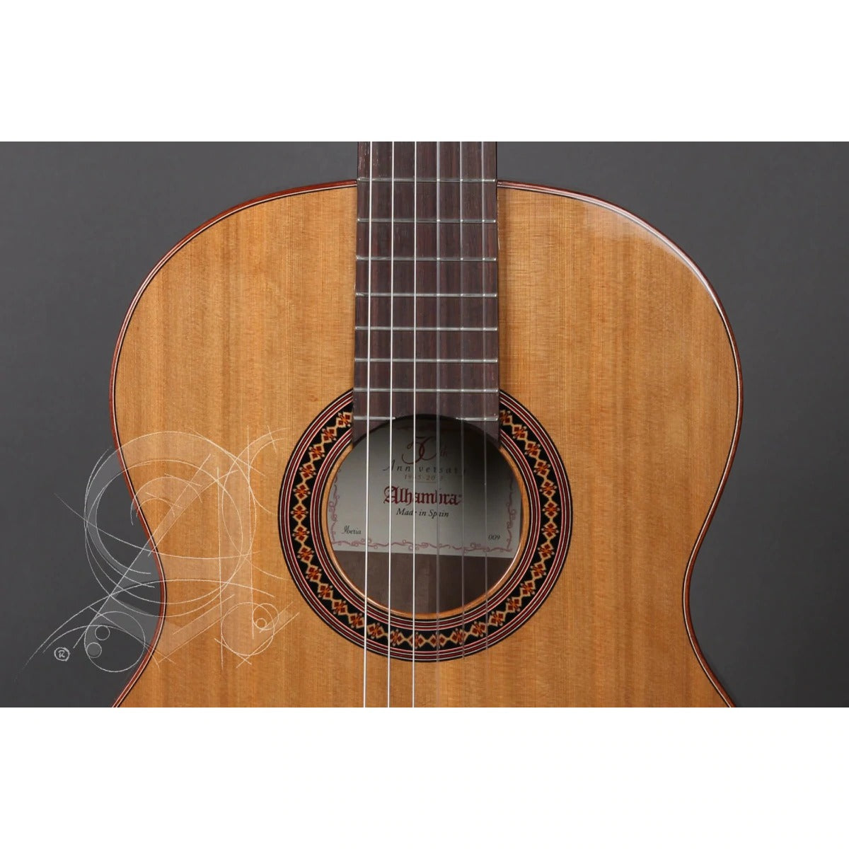 Đàn Guitar Classic Alhambra Iberia Ziricote-Mai Nguyên Music