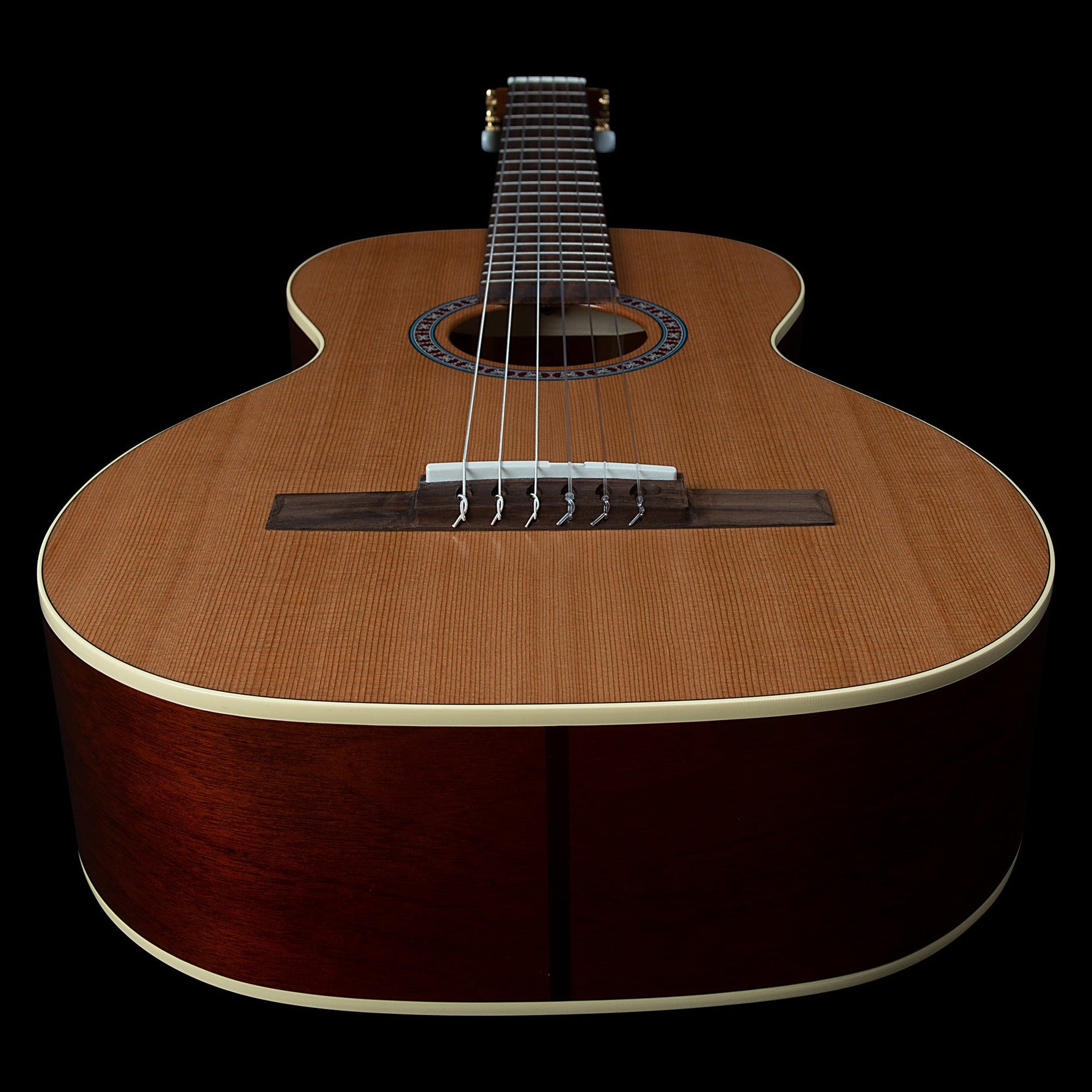 Đàn Guitar Classic Godin Motif-Mai Nguyên Music
