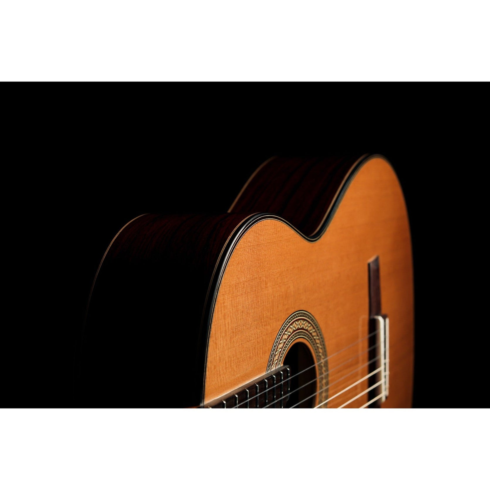 Đàn Guitar Classic Hanika HE Doubletop Cedar-Mai Nguyên Music