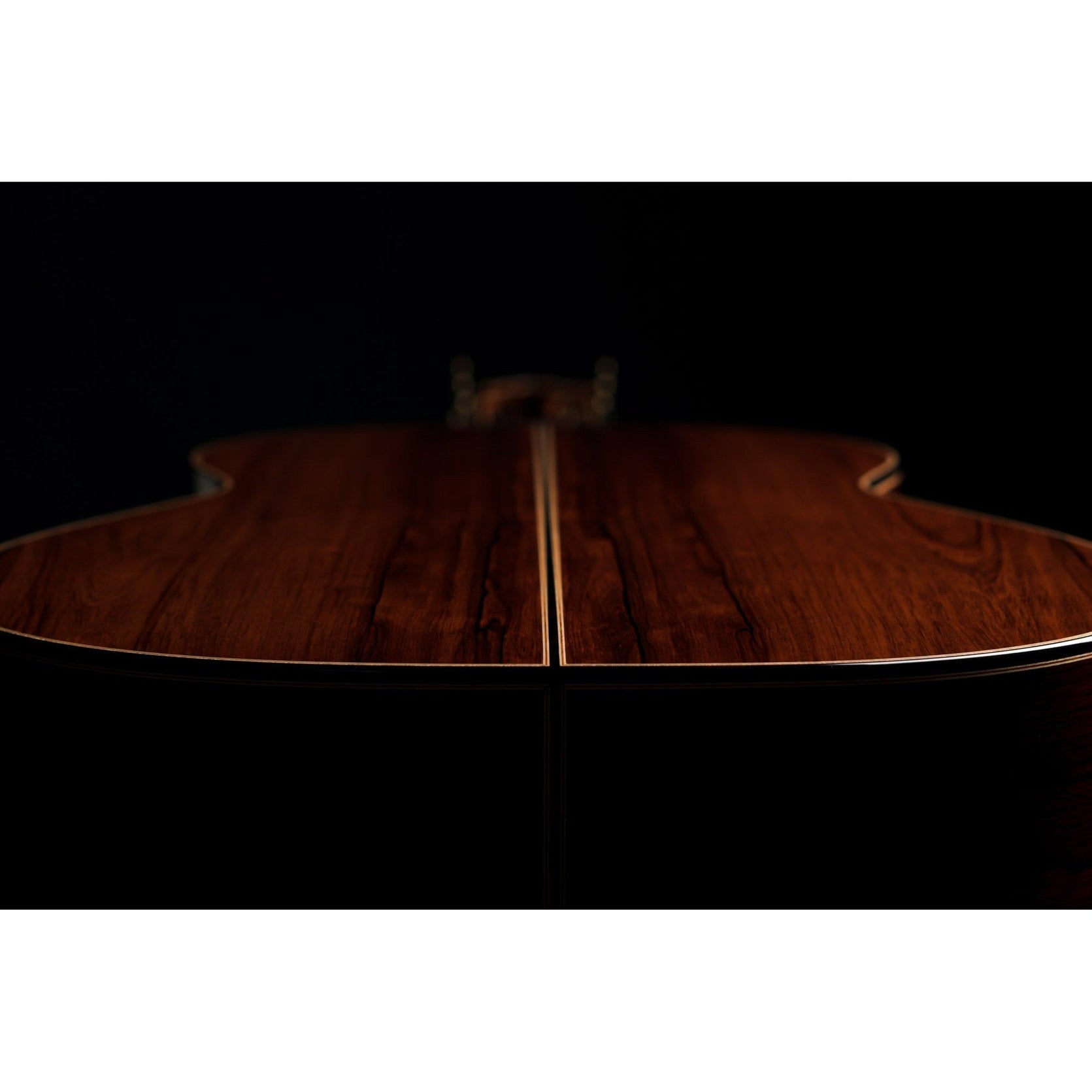 Đàn Guitar Classic Hanika HE Doubletop Cedar-Mai Nguyên Music