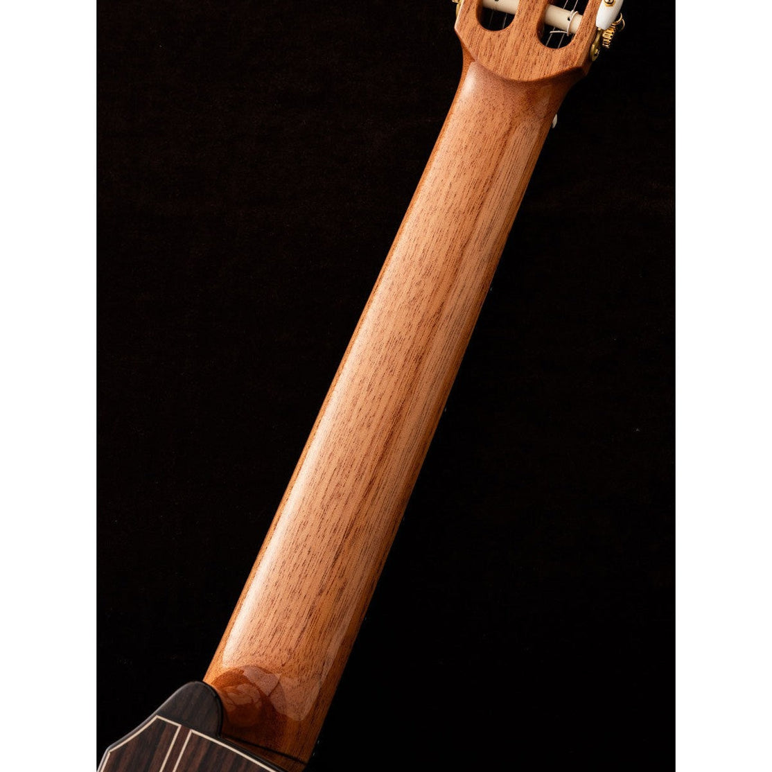 Đàn Guitar Classic Jose Ramirez Estudio 140 CWE Cedar 2024-Mai Nguyên Music