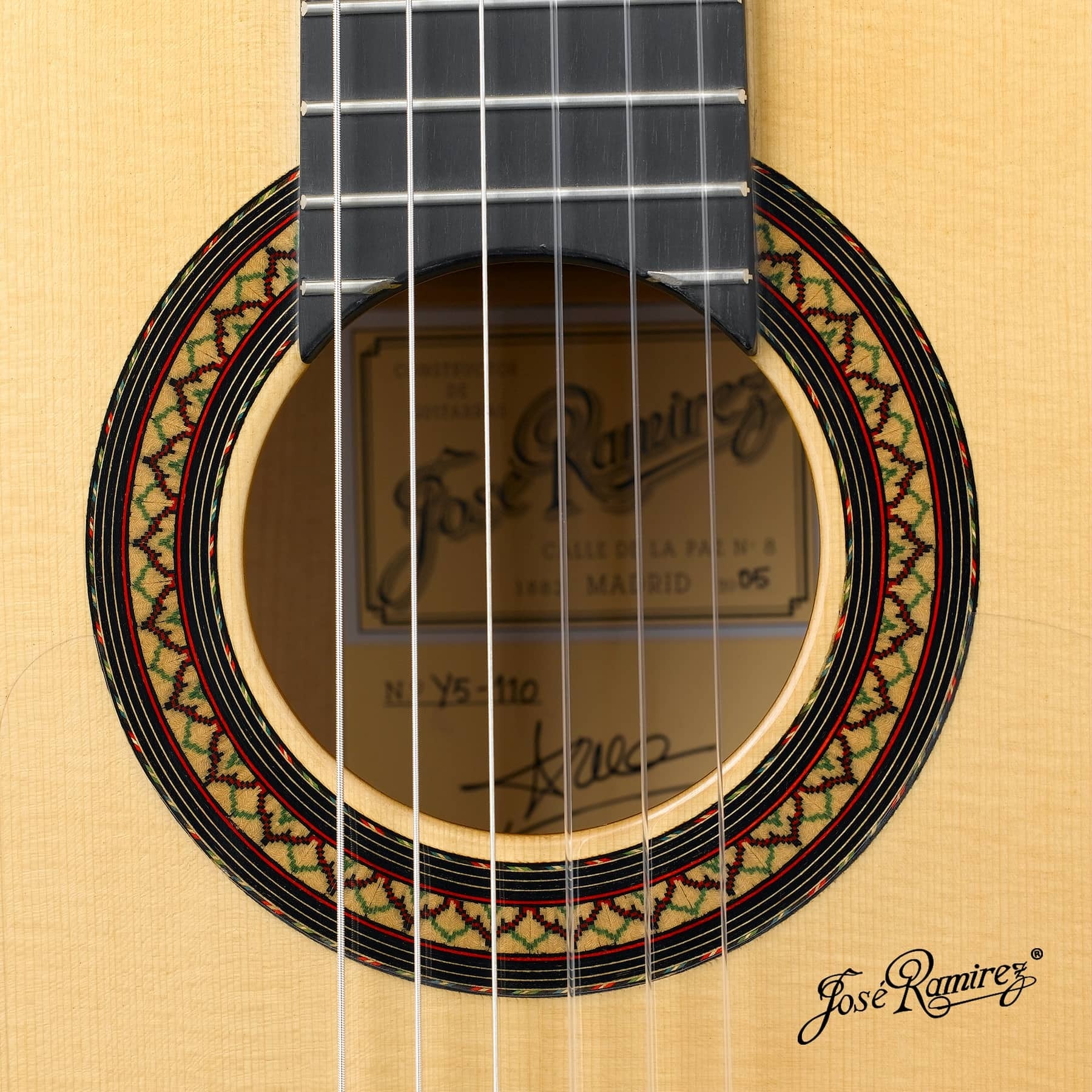 Đàn Guitar Classic Jose Ramirez Flamenca Blanca 1A - Spruce-Mai Nguyên Music