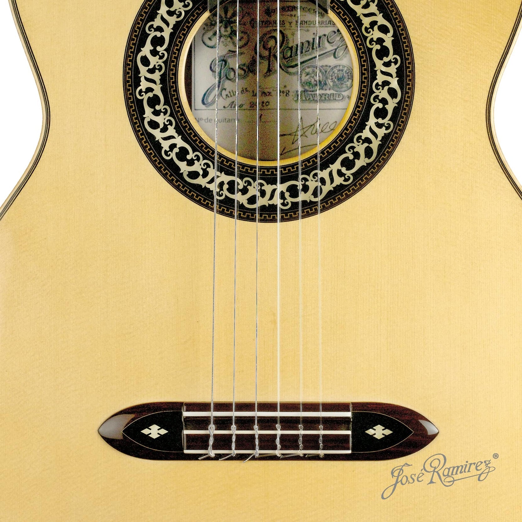 Đàn Guitar Classic Jose Ramirez Mangore 1A Madagascar Rosewood - Spruce-Mai Nguyên Music