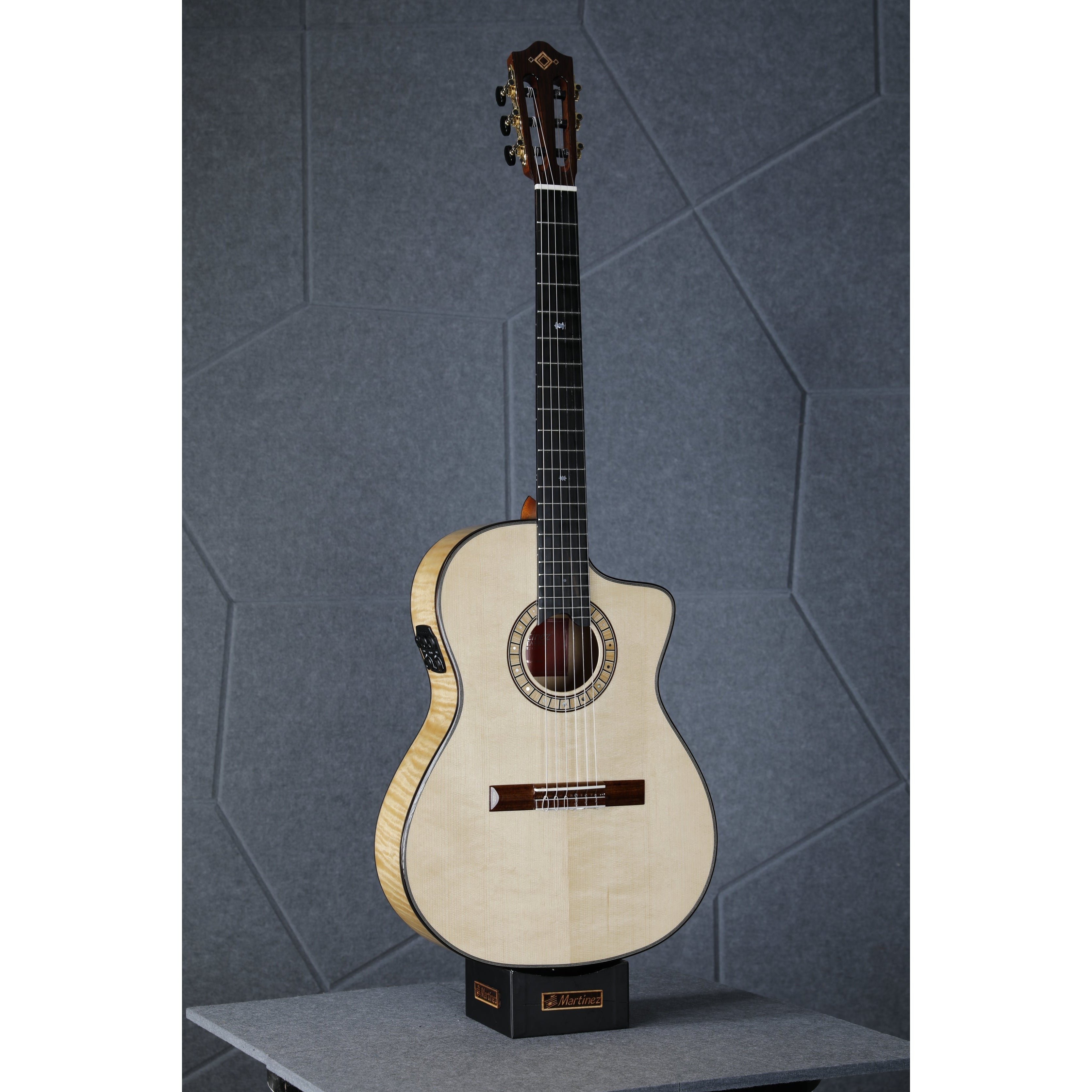 Đàn Guitar Classic Martinez MP-14 Maple-Mai Nguyên Music