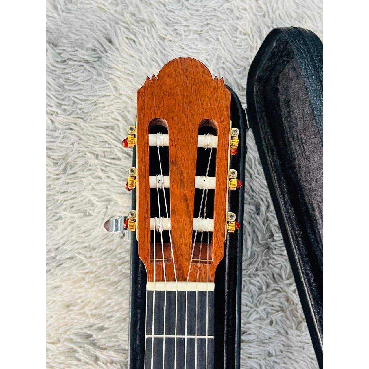 Đàn Guitar Classic Matsuoka M-250S - Qua Sử Dụng-Mai Nguyên Music