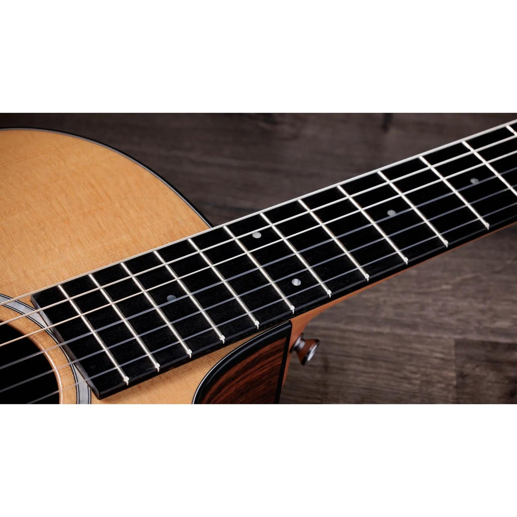 Đàn Guitar Classic Taylor 212ce-N Plus - Natural-Mai Nguyên Music