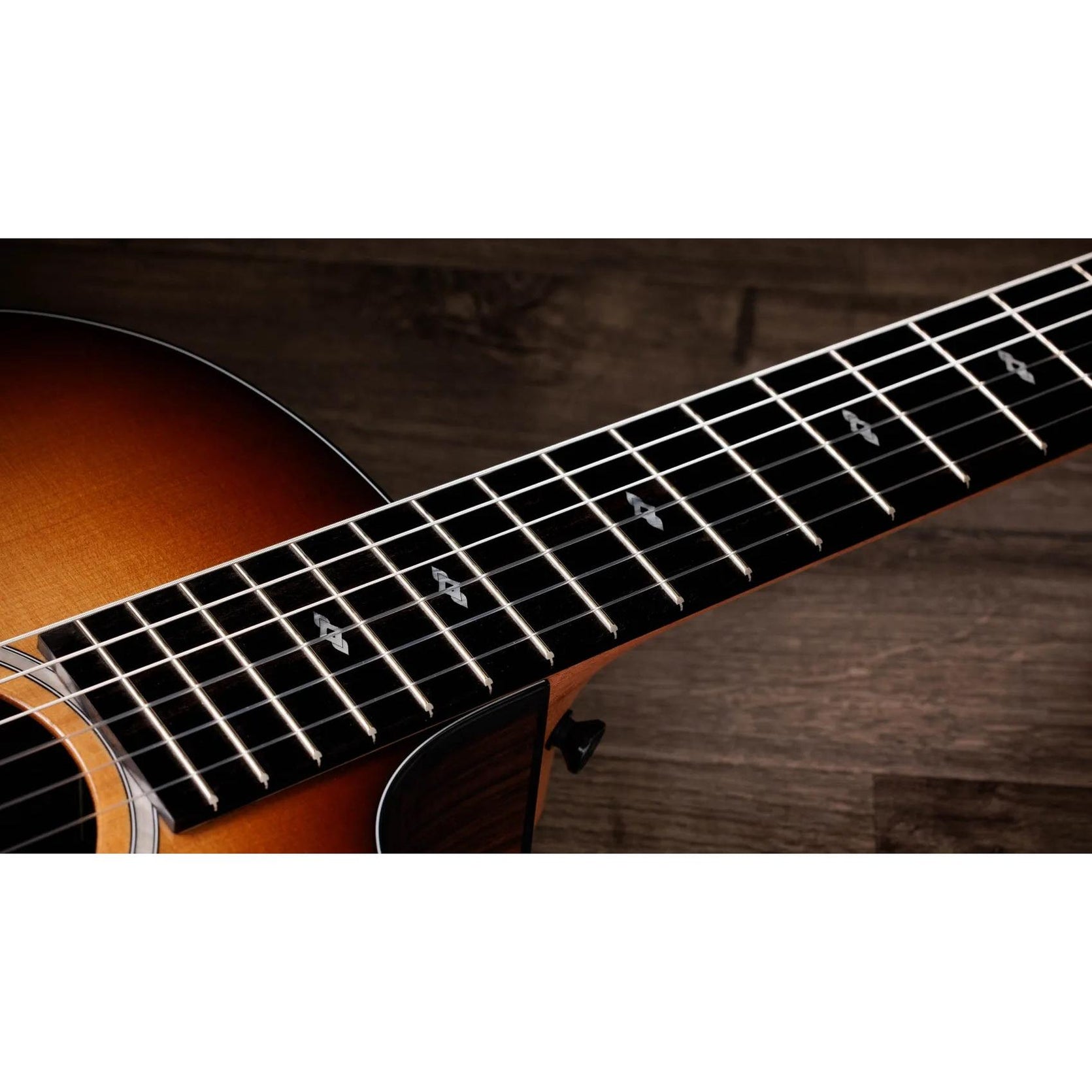 Đàn Guitar Classic Taylor Sunset Blvd 214ce-N Plus - Sunset Edgeburst-Mai Nguyên Music