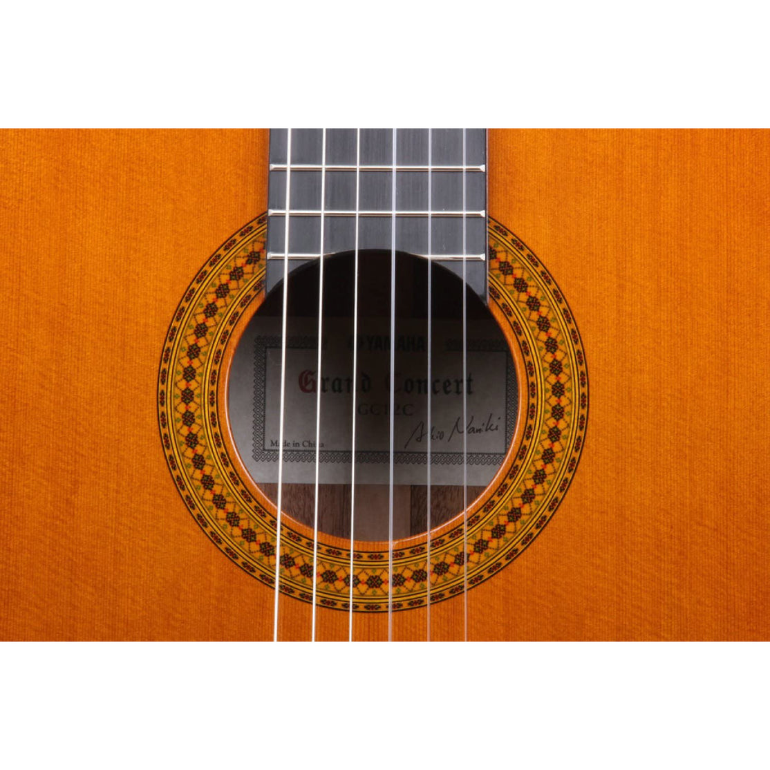 Đàn Guitar Classic Yamaha GC12C-Mai Nguyên Music