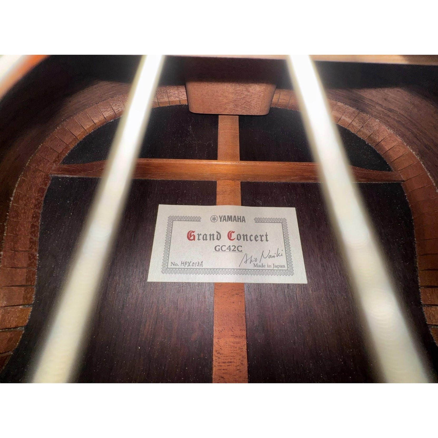Đàn Guitar Classic Yamaha GC42C-Mai Nguyên Music
