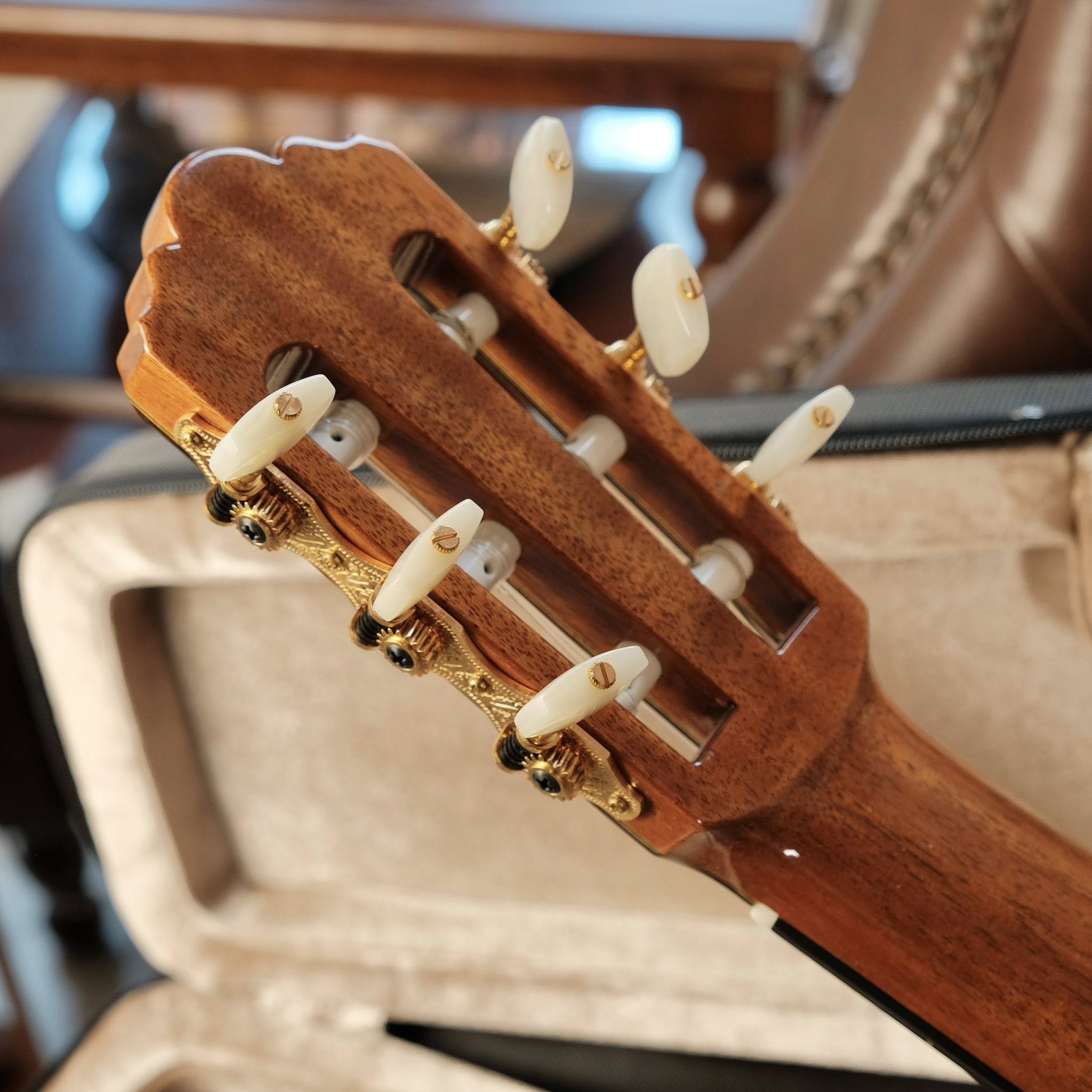 Đàn Guitar Classic Yamaha GC42C-Mai Nguyên Music