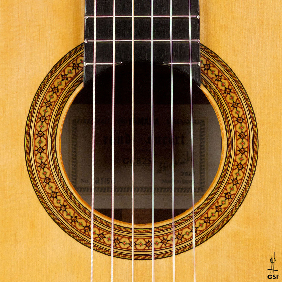 Đàn Guitar Classic Yamaha GC82S-Mai Nguyên Music