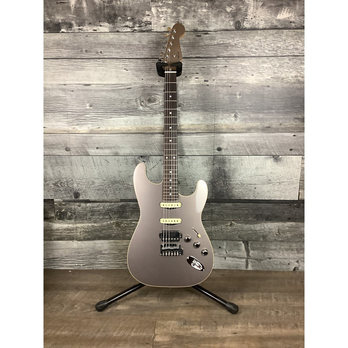 Đàn Guitar Điện Fender Aerodyne Special Stratocaster HSS, Laurel Fingerboard-Mai Nguyên Music