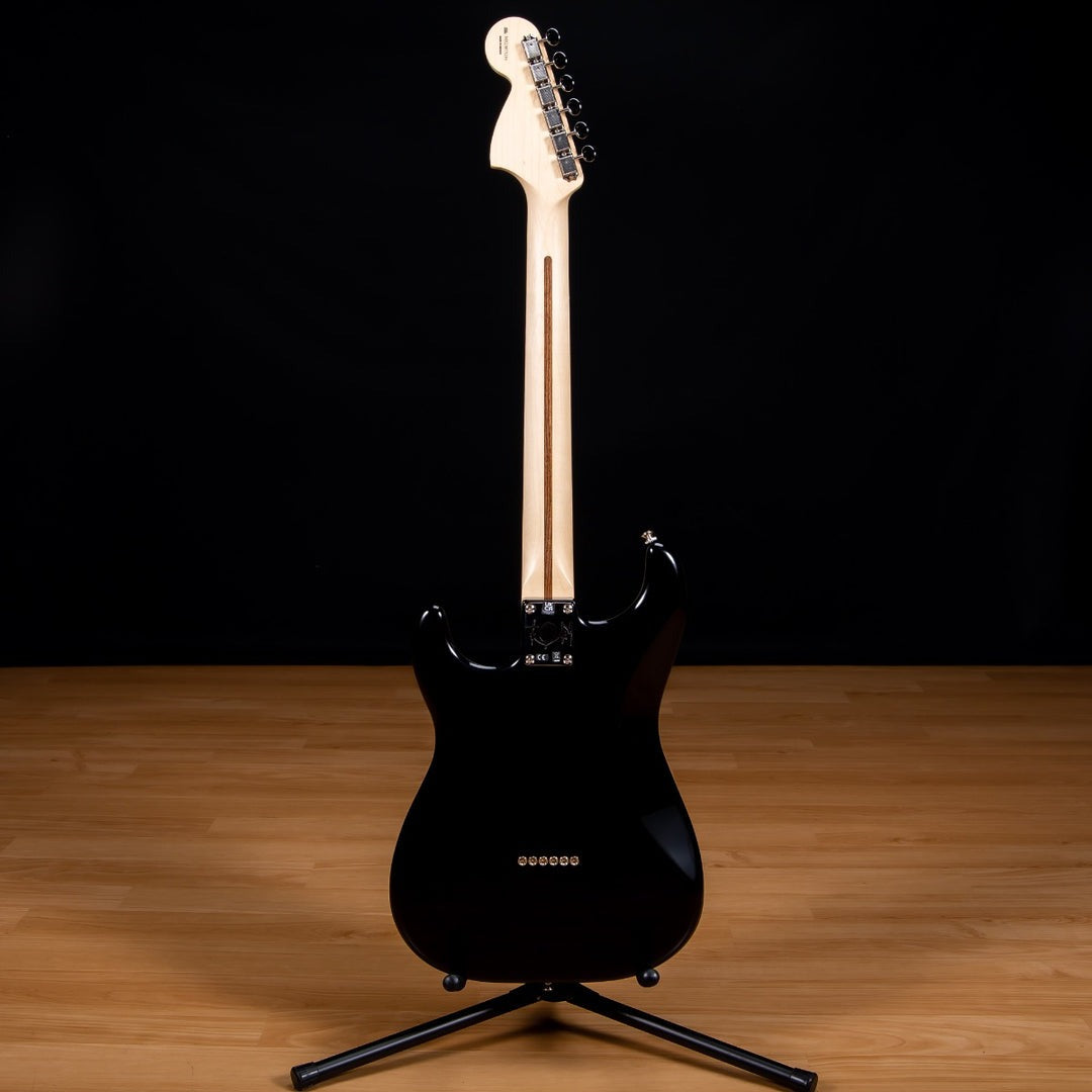 Đàn Guitar Điện Fender Artist Tom DeLonge Stratocaster, Slab Rosewood Fingerboard-Mai Nguyên Music