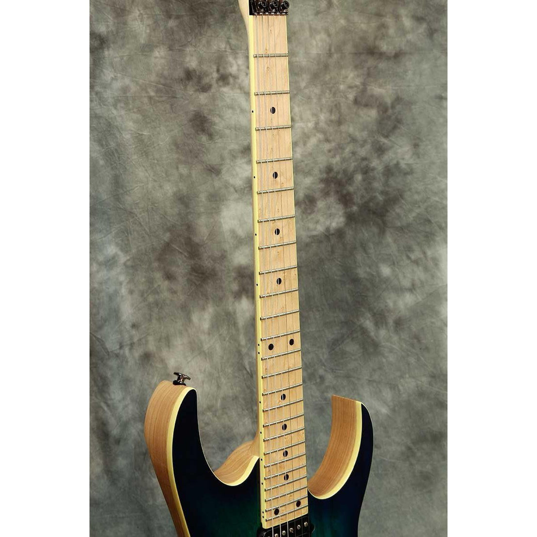 Đàn Guitar Điện Ibanez RG Prestige RGR652AHM - Nebula Green Burst-Mai Nguyên Music