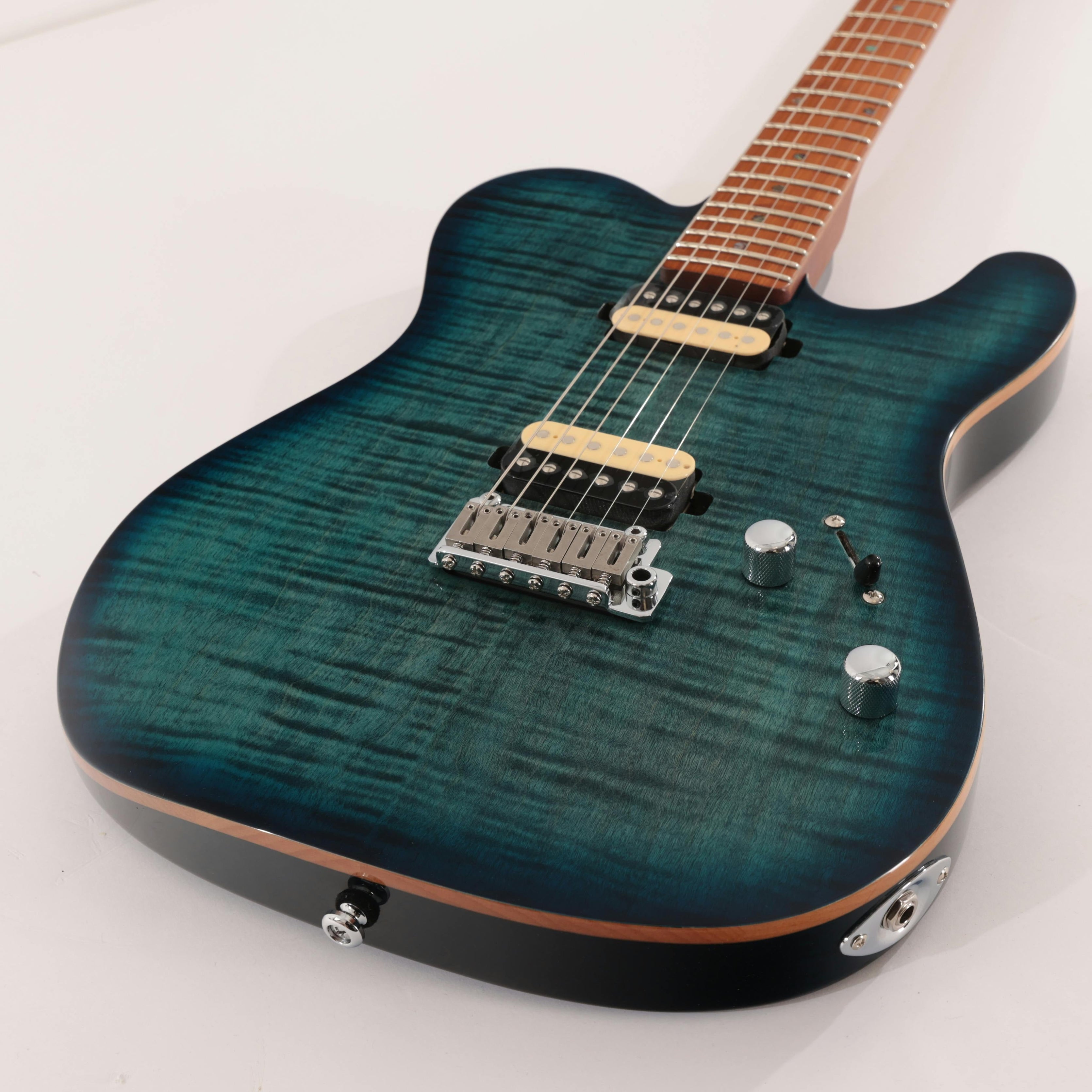 Đàn Guitar Điện Sire Larry Carlton T7 FM-Mai Nguyên Music