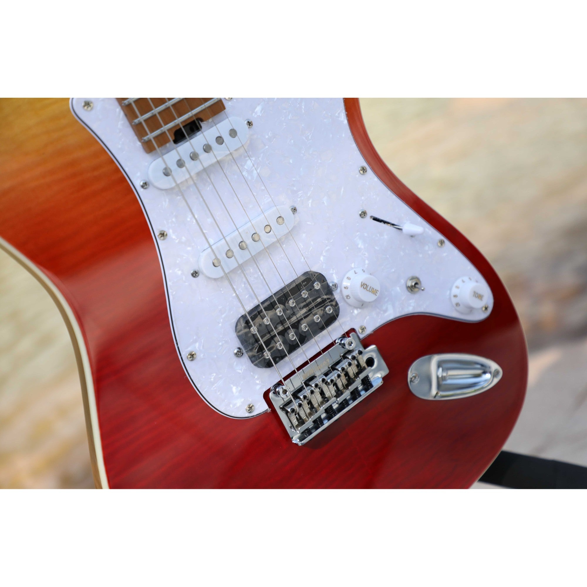 Đàn Guitar Điện Sqoe SEIB900-Mai Nguyên Music