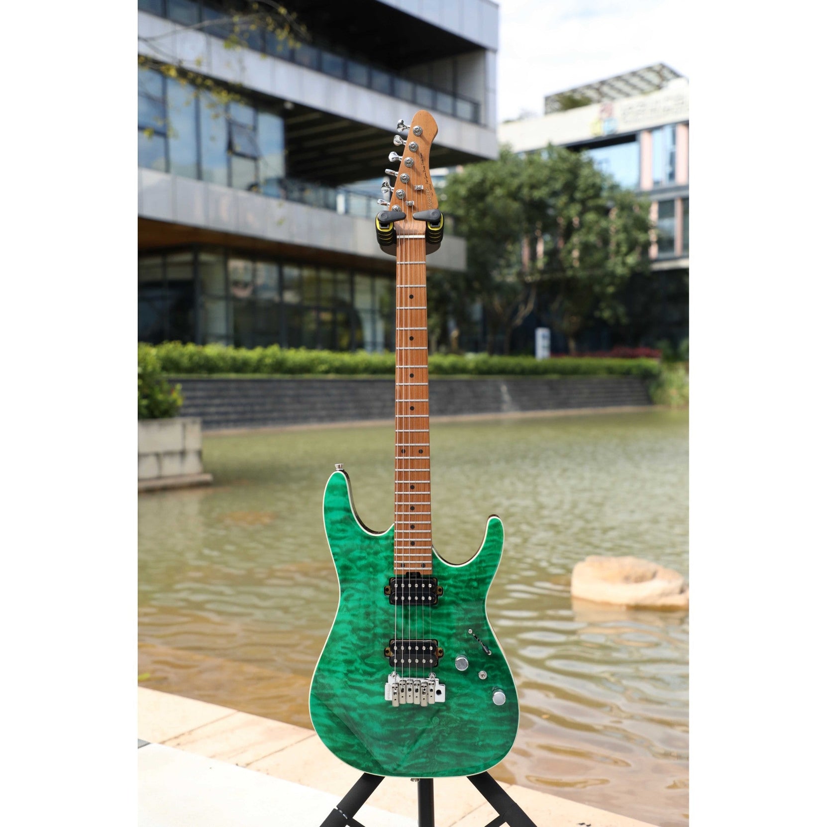 Đàn Guitar Điện Sqoe SEIB950-Mai Nguyên Music