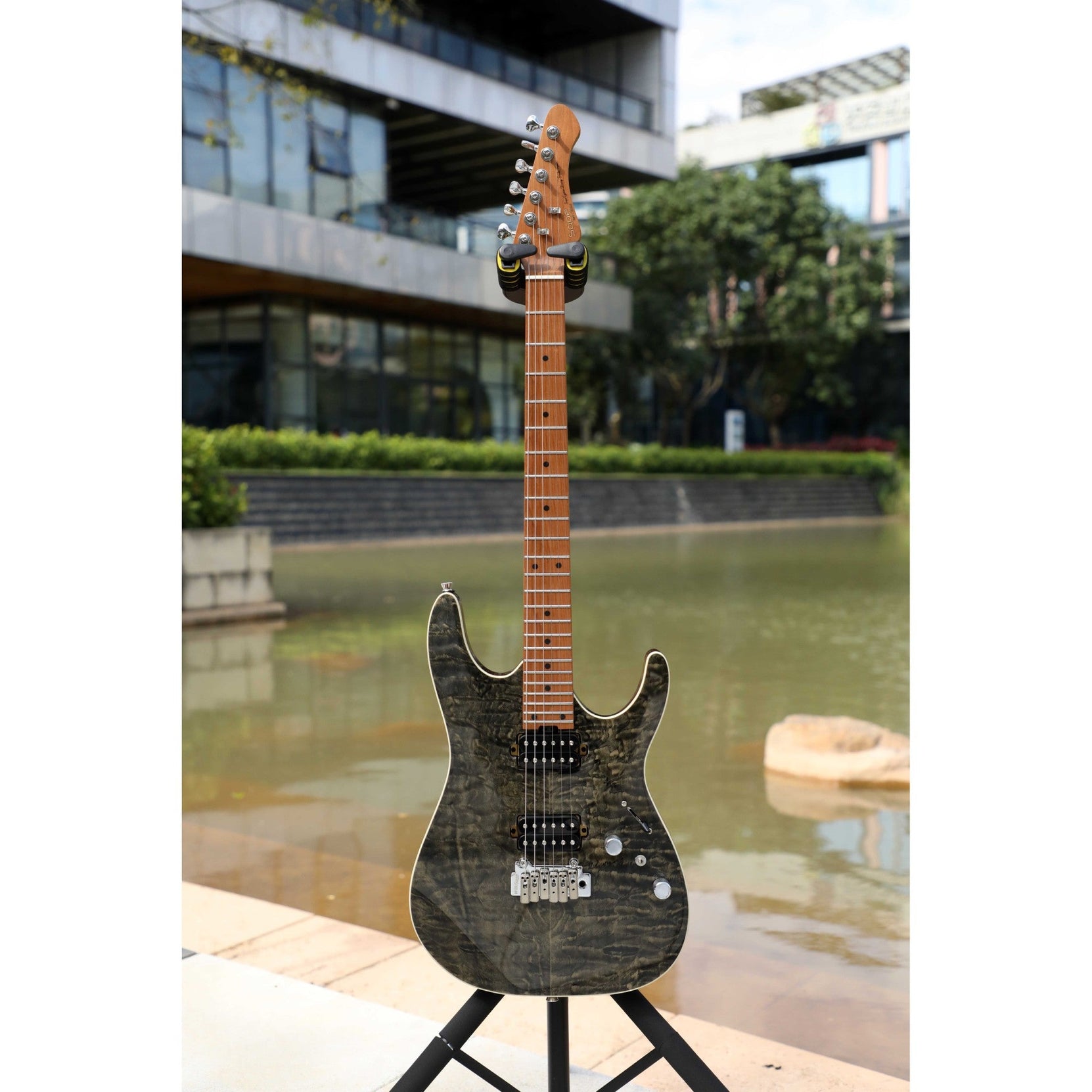 Đàn Guitar Điện Sqoe SEIB950-Mai Nguyên Music