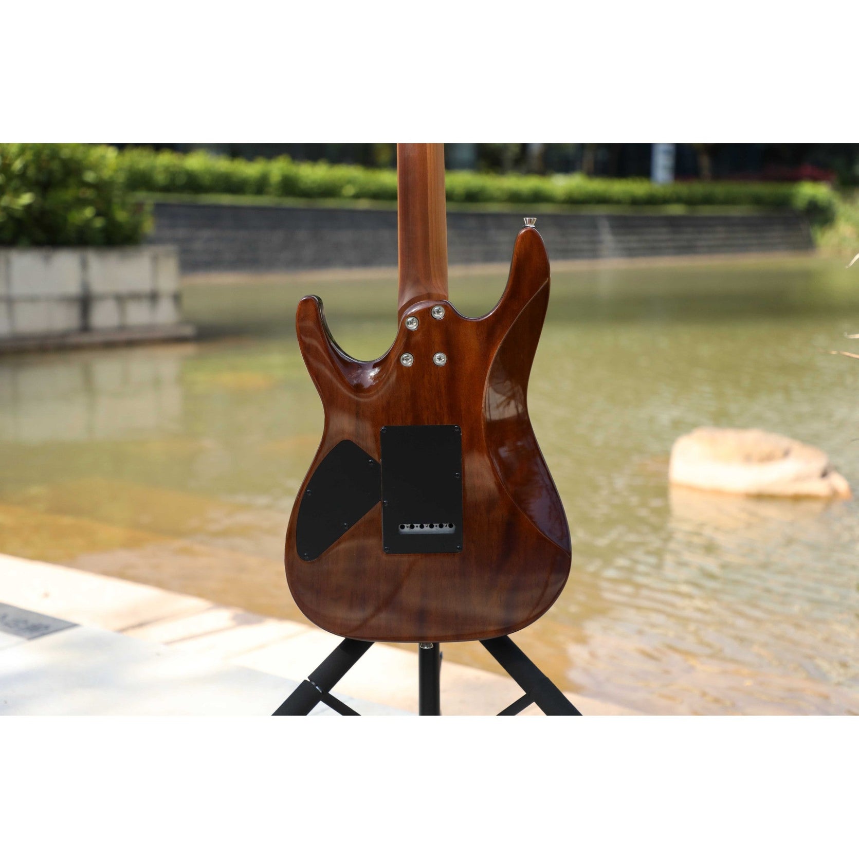 Đàn Guitar Điện Sqoe SEIB950-Mai Nguyên Music