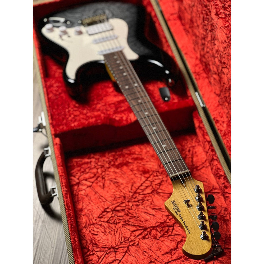 Đàn Guitar Điện Sqoe SEST1100-Mai Nguyên Music