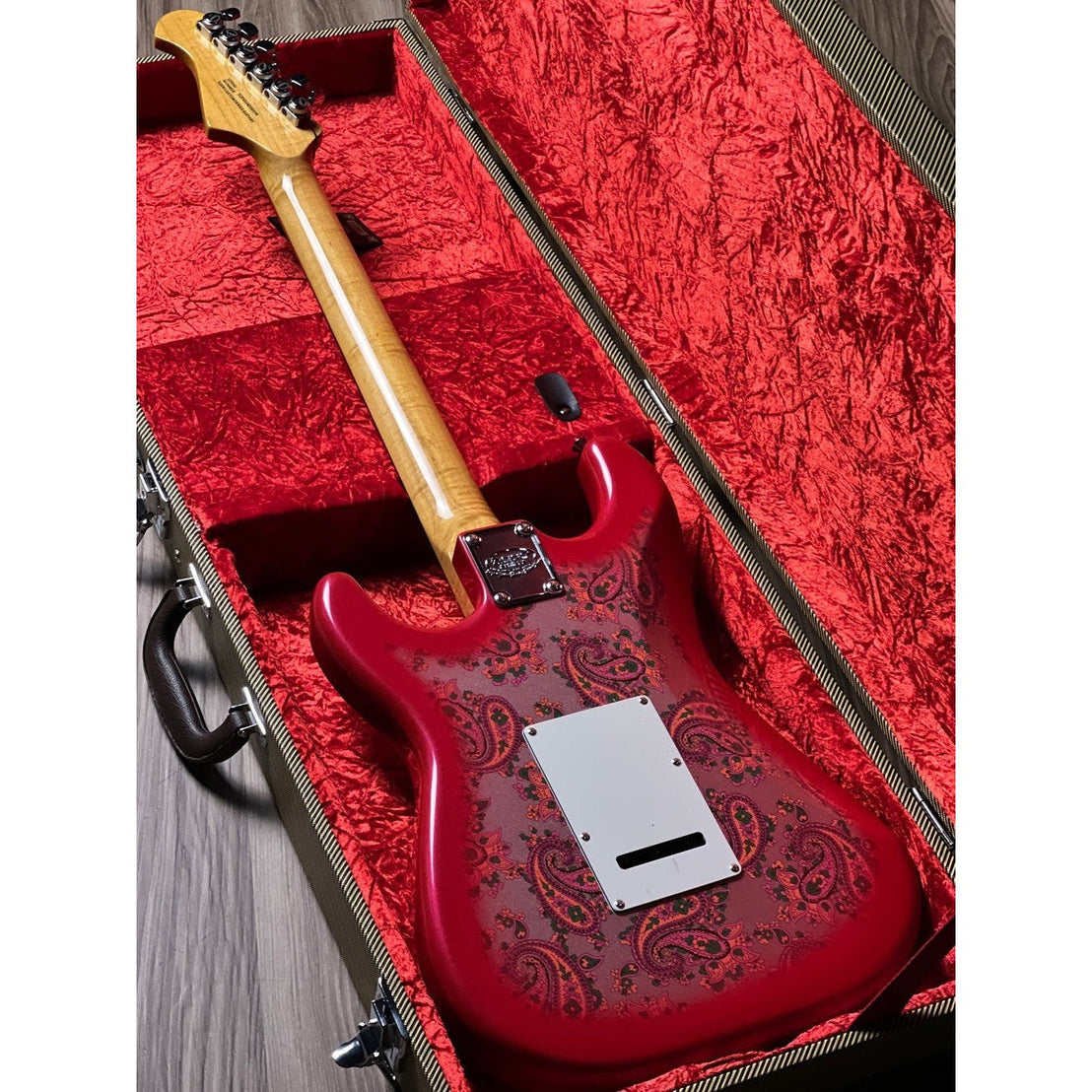 Đàn Guitar Điện Sqoe SEST1100-Mai Nguyên Music