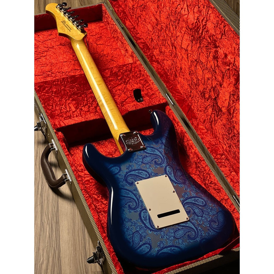 Đàn Guitar Điện Sqoe SEST1100-Mai Nguyên Music