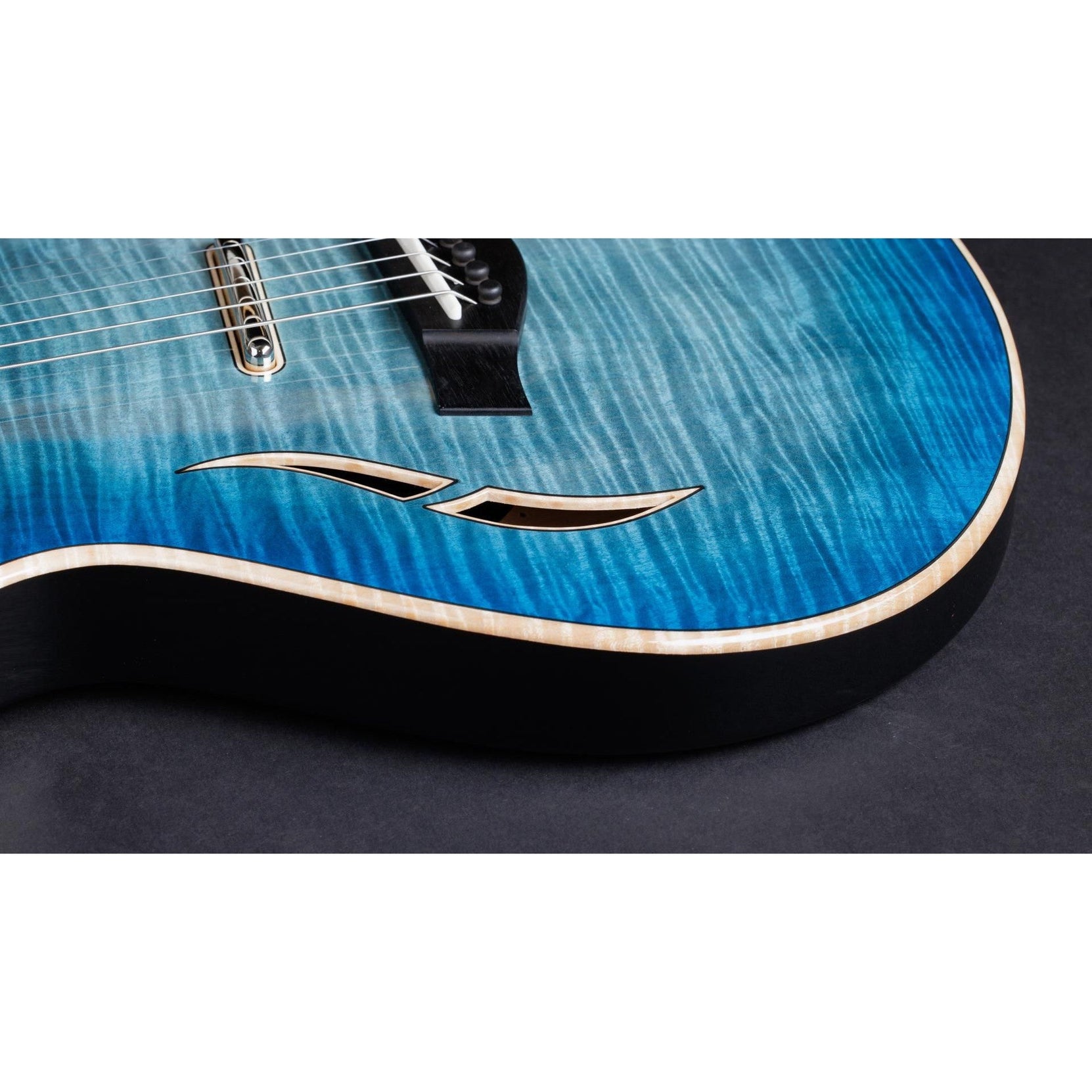 Đàn Guitar Điện Taylor T5z Pro-Mai Nguyên Music