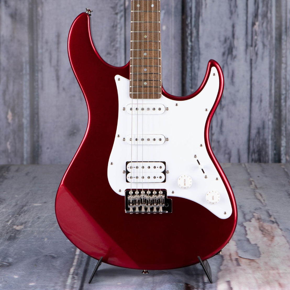 Đàn Guitar Điện Yamaha Pacifica PAC012, Red Metallic-Mai Nguyên Music