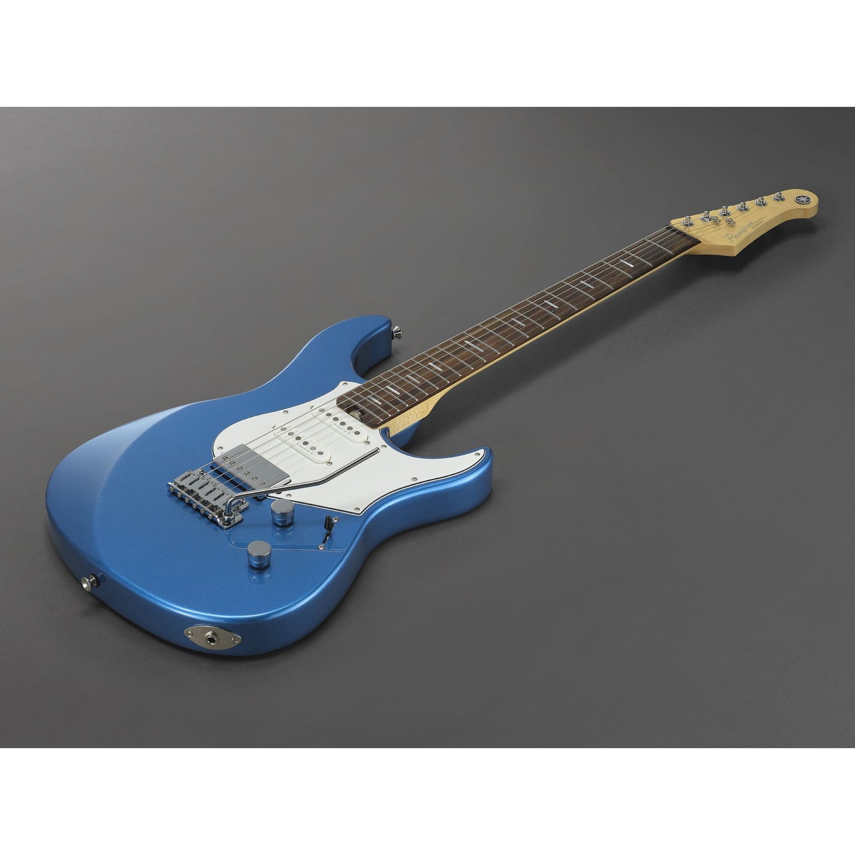 Đàn Guitar Điện Yamaha PACP12 Pacifica Professional-Mai Nguyên Music