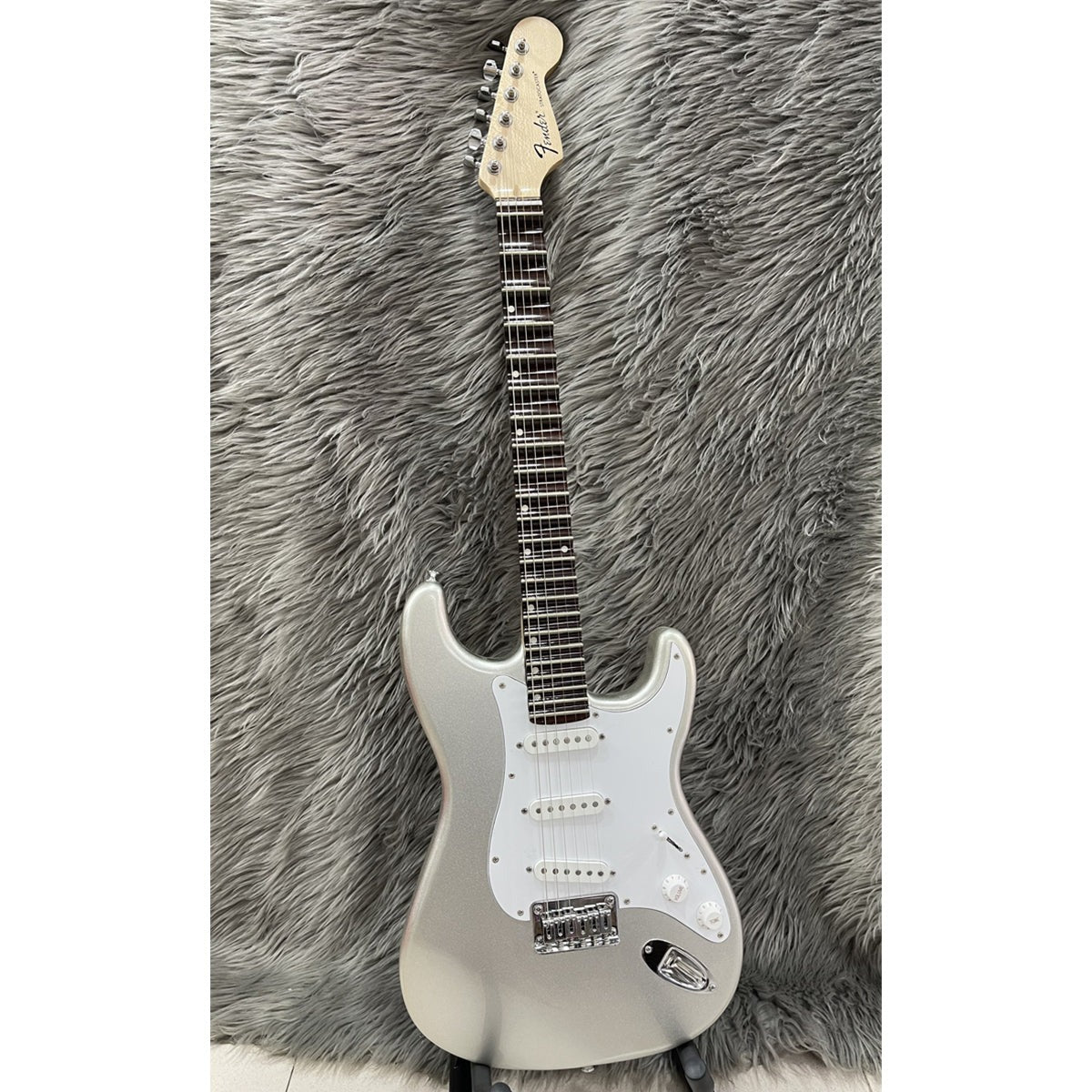 Đàn Guitar Vọng Cổ Điện Logo Fender Stratocaster 05-Mai Nguyên Music