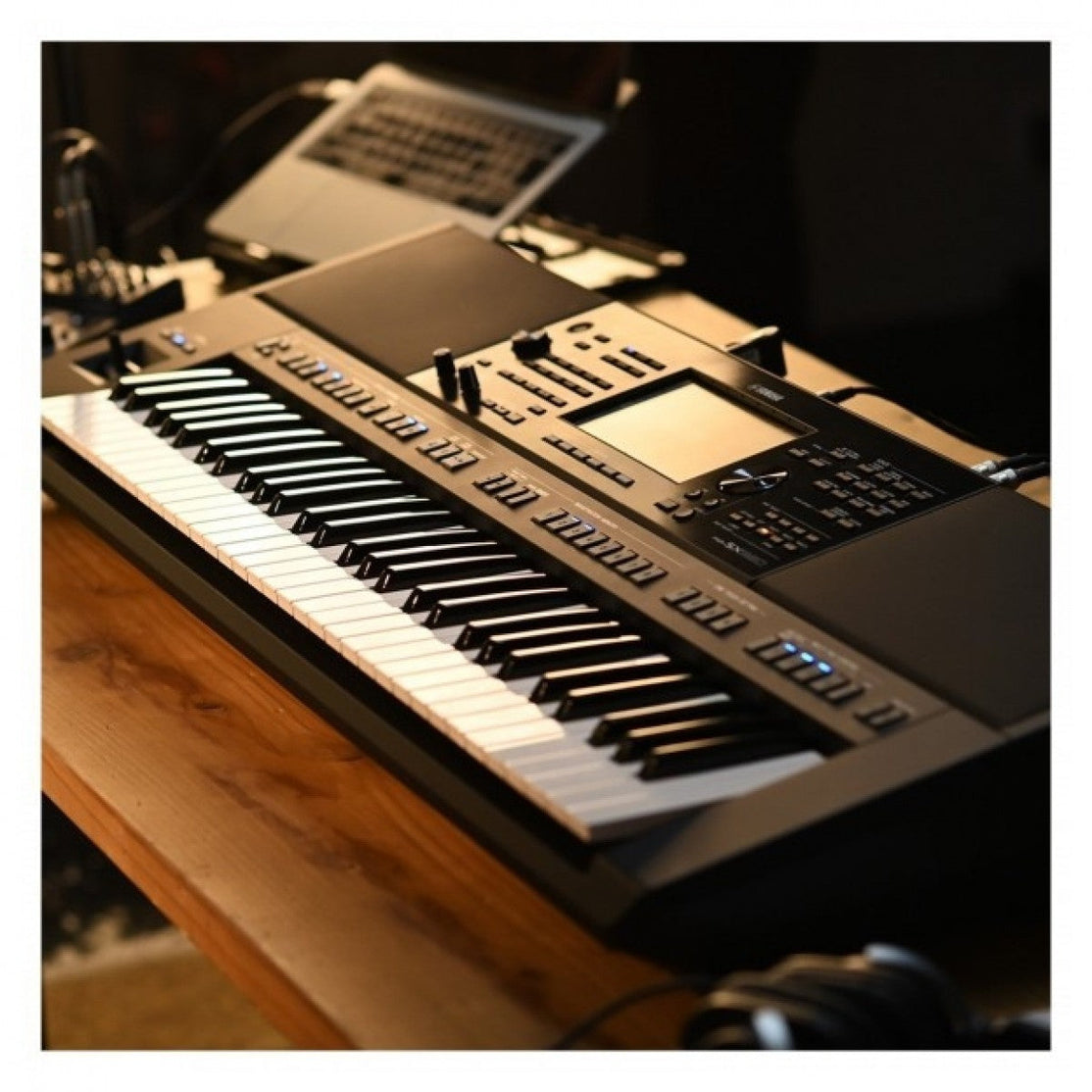 Đàn Organ Yamaha PSR-SX920 61-Phím-Mai Nguyên Music