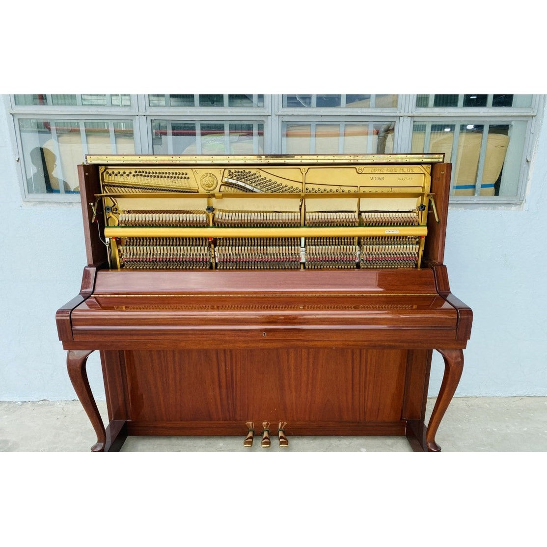 Đàn Piano Cơ Upright Yamaha W106 - Qua Sử Dụng-Mai Nguyên Music
