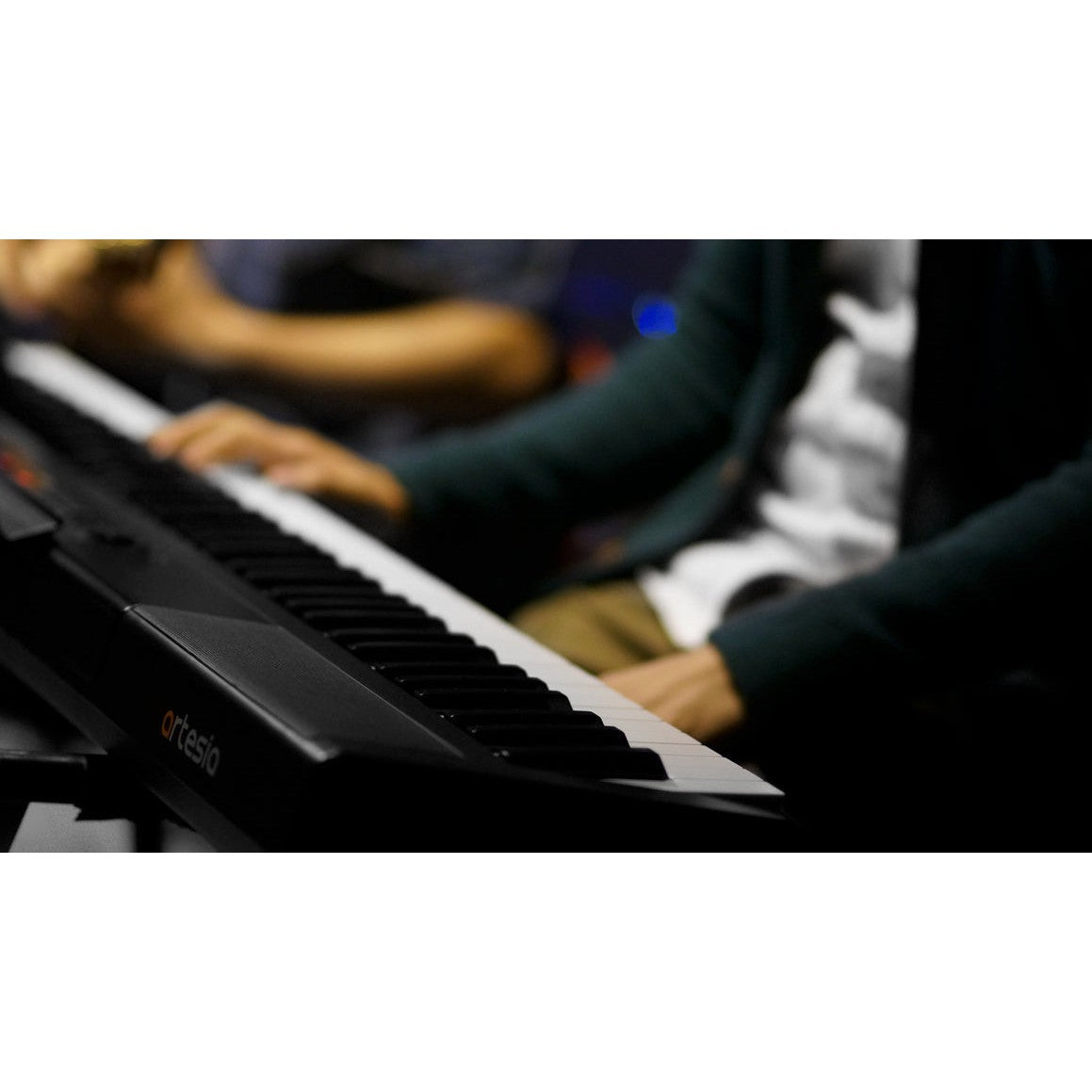 Đàn Piano Điện Artesia PA-88H+-Mai Nguyên Music