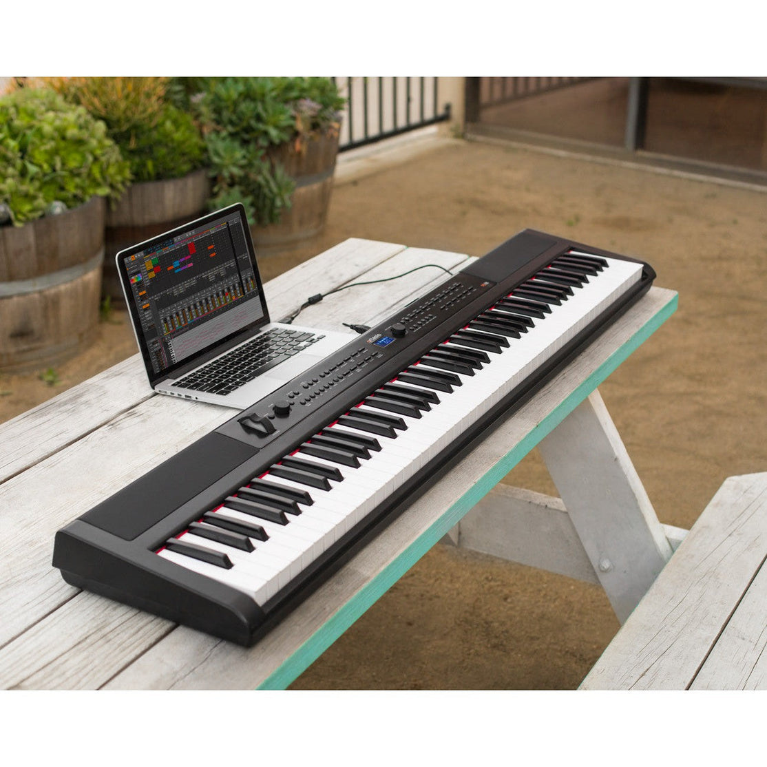 Đàn Piano Điện Artesia PE-88-Mai Nguyên Music