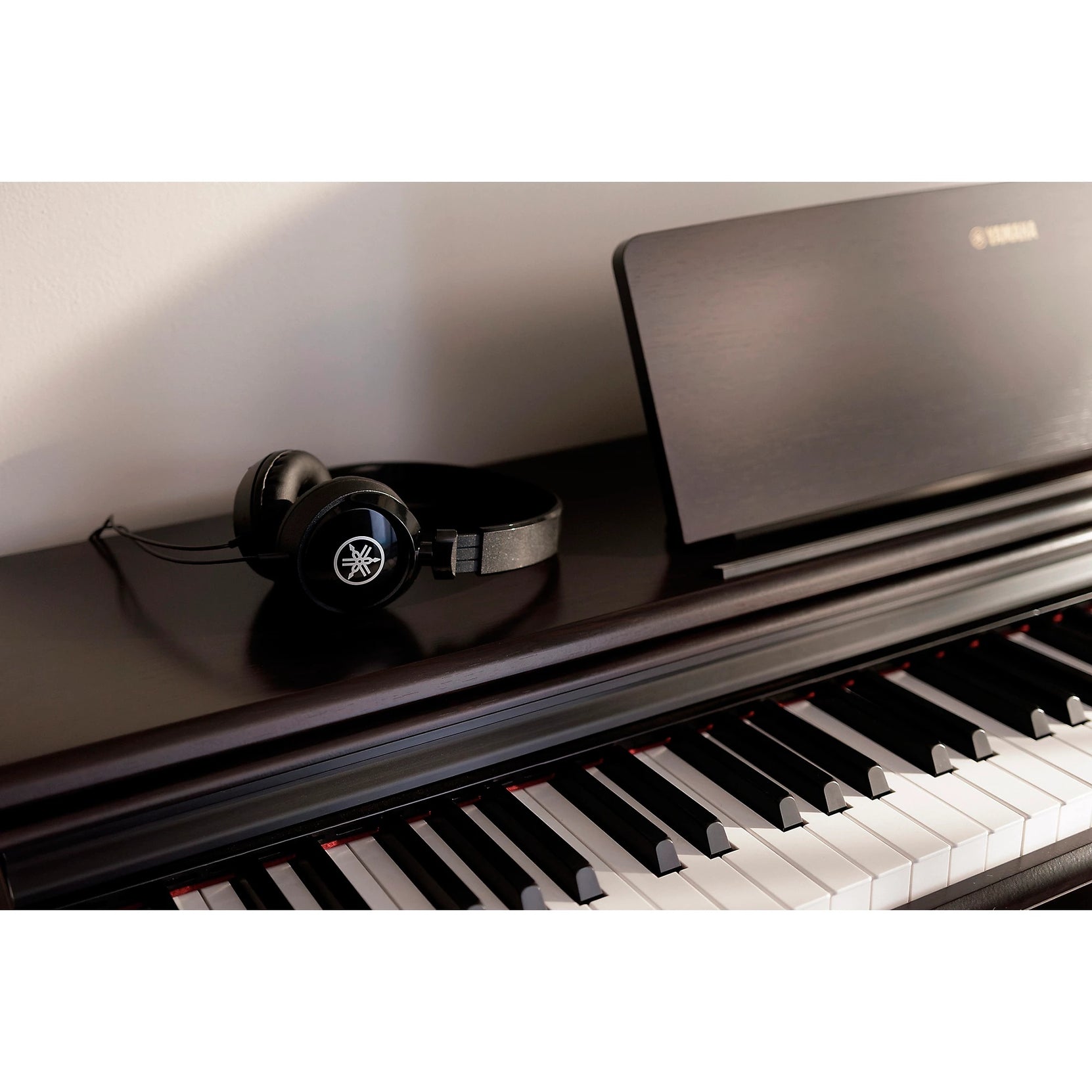 Đàn Piano Điện Yamaha YDP-166-Mai Nguyên Music