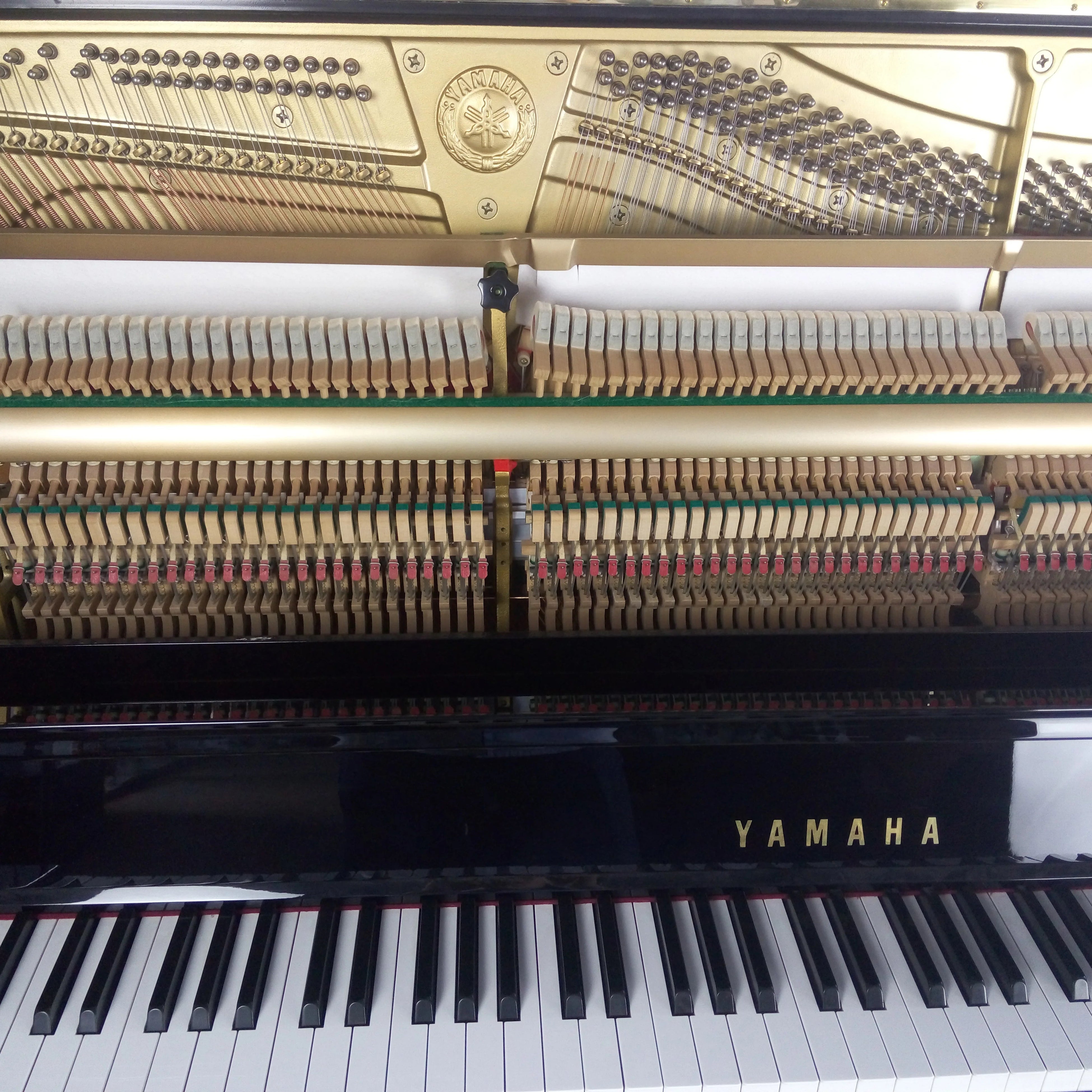 Đàn Piano Upright Yamaha UX500 - Qua Sử Dụng-Mai Nguyên Music