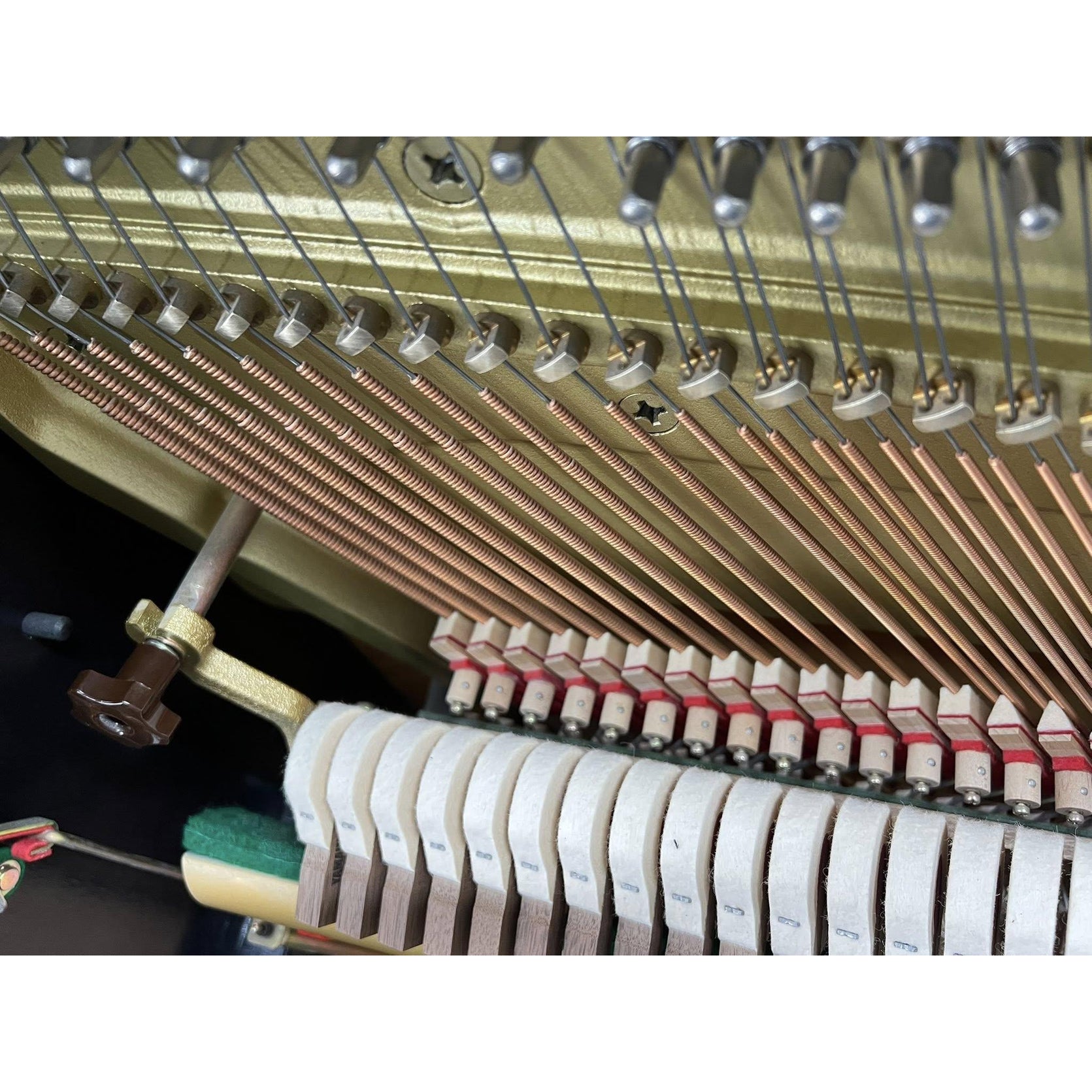 Đàn Piano Upright Yamaha YU50 - Qua Sử Dụng-Mai Nguyên Music