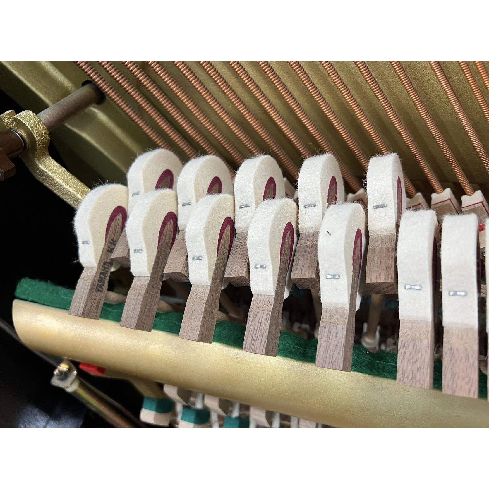 Đàn Piano Upright Yamaha YU50 - Qua Sử Dụng-Mai Nguyên Music