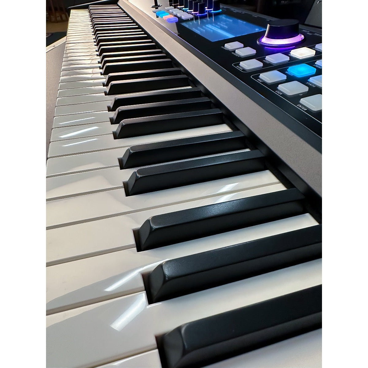 Đàn Stage Piano Kurzweil SP7 Grand-Mai Nguyên Music