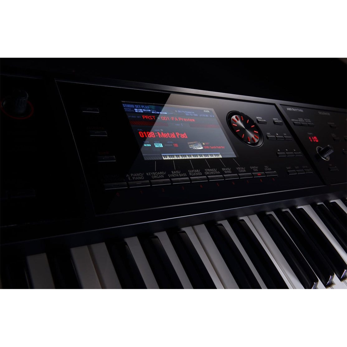 Đàn Synthesizer Music Workstation Roland FA-06-Mai Nguyên Music