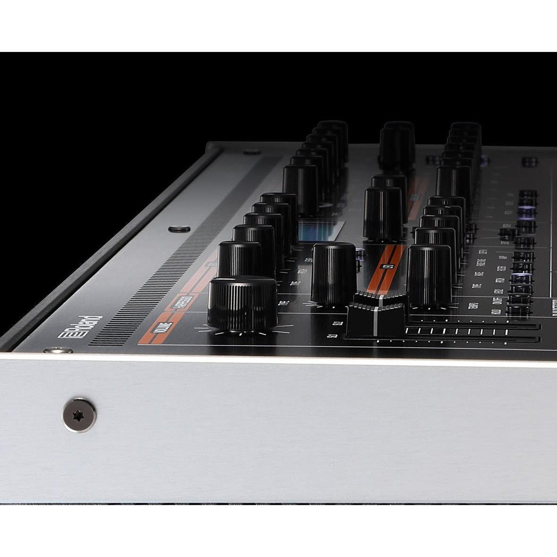 Đàn Synthesizer Roland Jupiter-Xm-Mai Nguyên Music