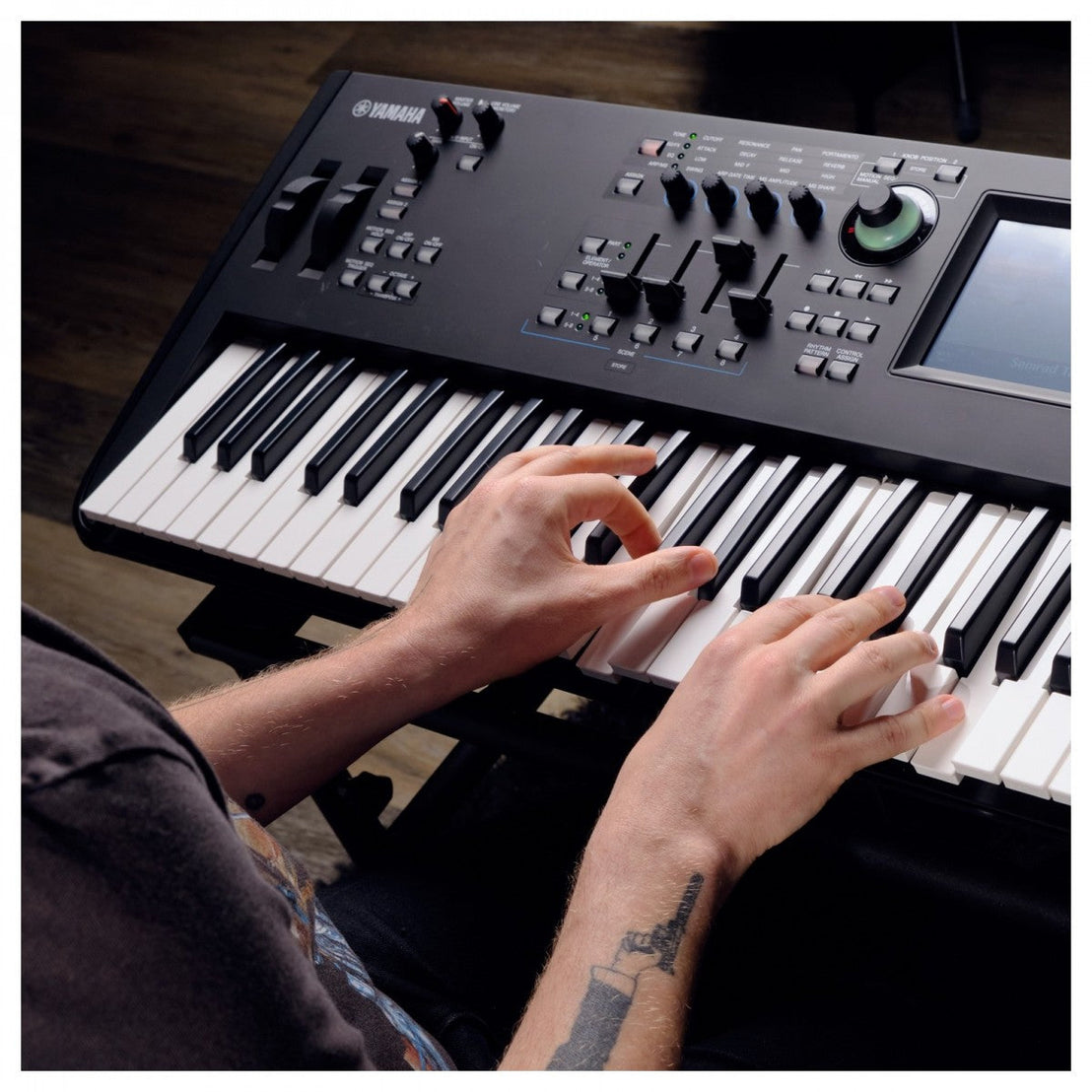 Đàn Synthesizer Yamaha MODX7+ 76-Phím-Mai Nguyên Music