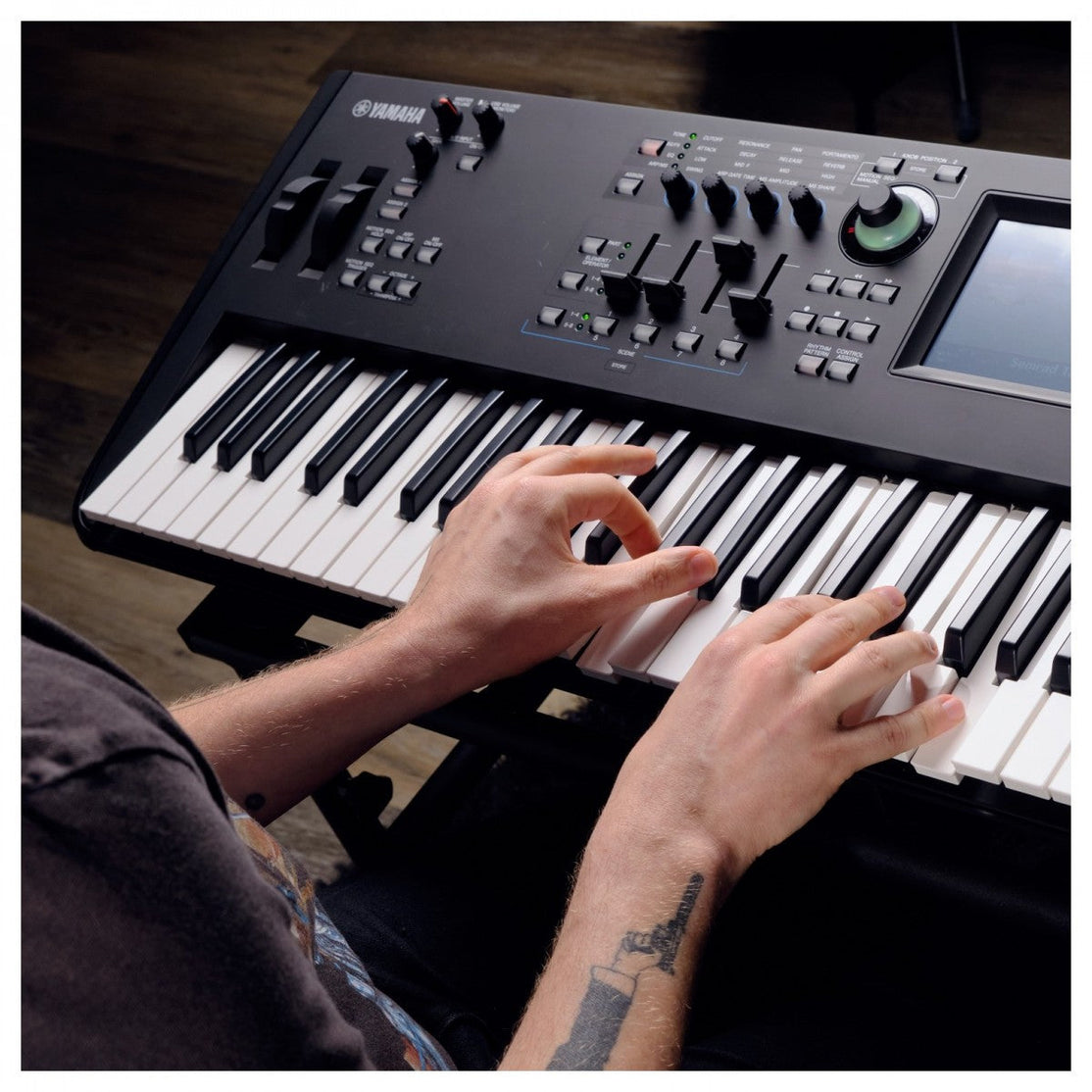 Đàn Synthesizer Yamaha MODX7+ 76-Phím-Mai Nguyên Music