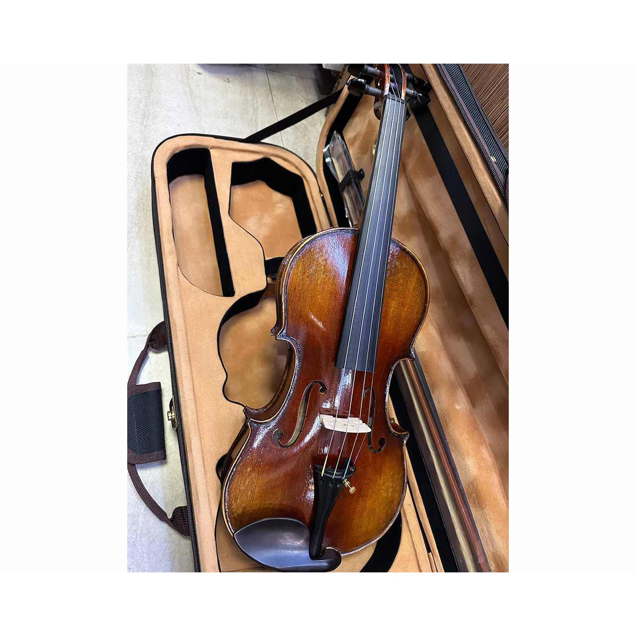 Đàn Violin Vân Gỗ Amati-1969 VA111-A Size 4/4-Mai Nguyên Music