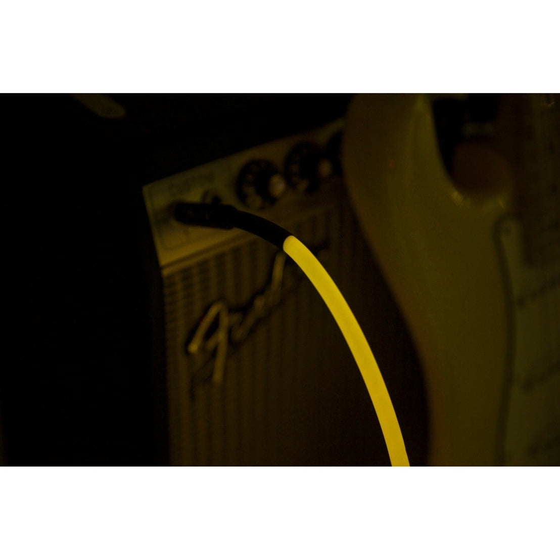Dây Cáp Kết Nối Fender Professional Series Glow in the Dark-Mai Nguyên Music